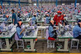 Meningkatkan Kesejahteraan Pekerja di Industri Konveksi Asia
